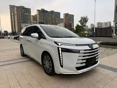 GAC Motor 传祺E8 PHEV 2025, 50000 км, за 139800 CNY - фото 3