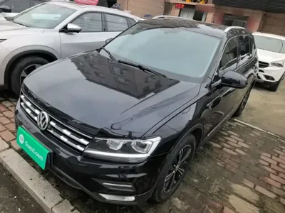 Volkswagen Tiguan L · 2020 год