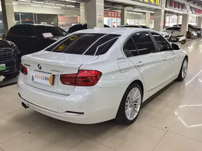 BMW 3 Series 2018, 125000 км, за 69800 CNY - фото 6