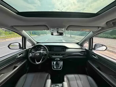 GAC Motor Trumpchi M6 2020, 29000 км, за 56800 CNY - фото 5