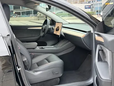 Tesla Model Y 2022, 70000 км, за 148800 CNY - фото 11