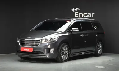 Kia Canival 2017, 124524 км, за 10200000 KRW - фото 1