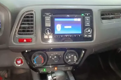 Honda Vezel 2017, 107000 км, за 59883.74 CNY - фото 16