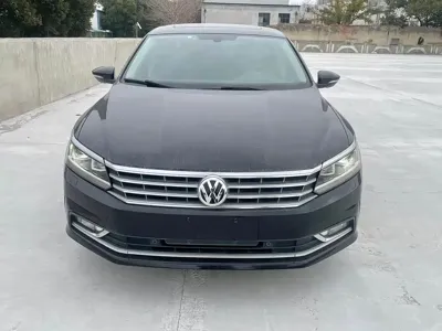 Volkswagen Passat · 2017 год