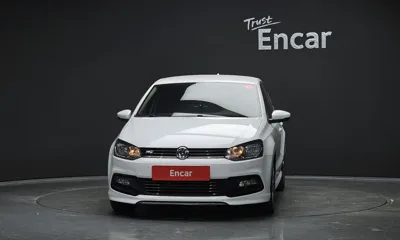 Volkswagen Polo 2015, 74522 км, за 7700000 KRW
