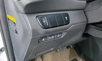 Hyundai Ioniq 2018, 121079 км, за 12800000 KRW - фото 13