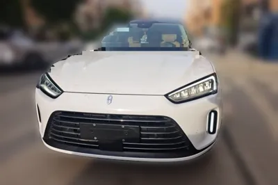Hima AITO M5 2022, 49800 км, за 120922.28 CNY