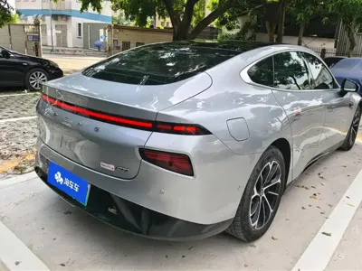 Xpeng P7 2020, 105900 км, за 81800 CNY