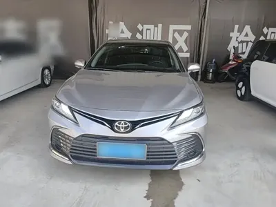 Toyota Camry 2023, 26200 км, за 128000 CNY