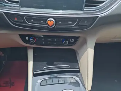 Buick Regal 2020, 83000 км, за 56800 CNY - фото 13
