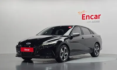 Hyundai Avante · 2023 год