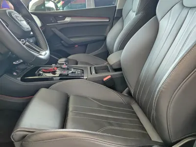 Audi Q5L 2022, 50000 км, за 189800 CNY - фото 8