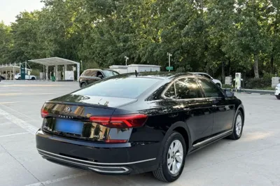 Volkswagen Passat 2020, 30800 км, за 87872 CNY - фото 14