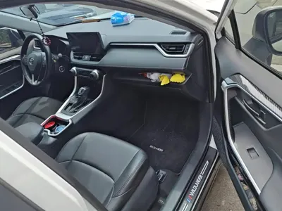 Toyota Wildlander 2025, 12100 км, за 109800 CNY - фото 8