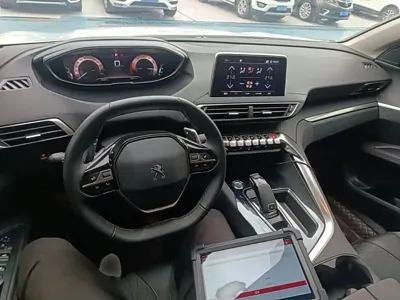 Peugeot 5008 2019, 74100 км, за 51300 CNY - фото 10
