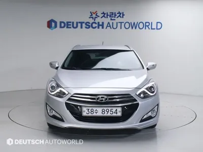 Hyundai i40 · 2012 год