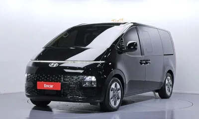 Hyundai Staria · 2025 год