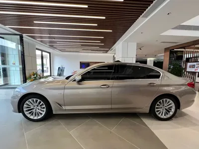 BMW 5 Series 2018, 135000 км, за 119800 CNY - фото 3