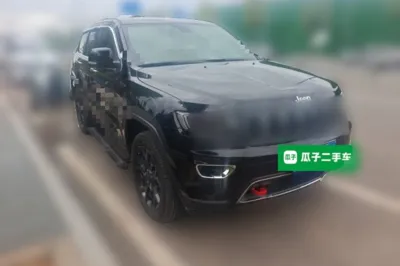 Jeep Grand Cherokee 2020, 87700 км, за 137227.93 CNY