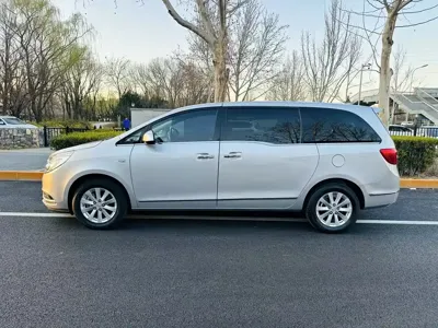 Buick GL8 2019, 130000 км, за 49000 CNY