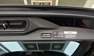 BMW X7 2025, 19038 км, за 999990000 KRW - фото 30