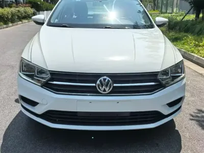 Volkswagen Bora 2016, 98000 км, за 22799 CNY