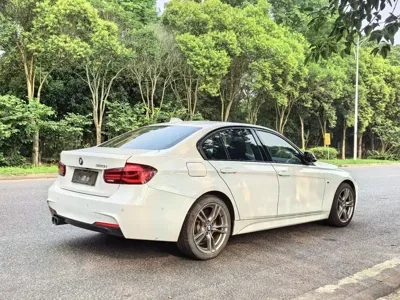 BMW 3 Series 2018, 127000 км, за 82800 CNY - фото 15