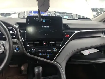 Toyota Camry 2022, 87300 км, за 100100 CNY - фото 13
