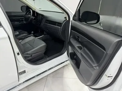 Mitsubishi Outlander 2022, 32000 км, за 109800 CNY - фото 16