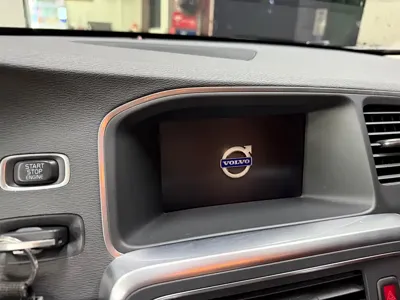 Volvo S60 2017, 130000 км, за 39800 CNY - фото 10
