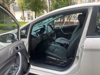 Ford Fiesta 2015, 104000 км, за 18000 CNY - фото 6