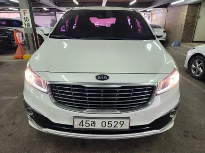 Kia Canival · 2016 год