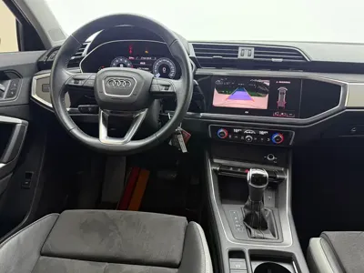 Audi Q3 2022, 35000 км, за 182000 CNY - фото 11