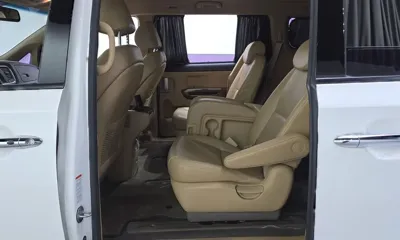Kia Canival 2016, 124224 км, за 11990000 KRW - фото 12