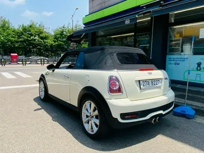 MINI Cooper Convertible 2012, 110000 км, за 6800000 KRW - фото 4