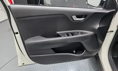 Kia Stonic 2018, 87314 км, за 8490000 KRW - фото 24