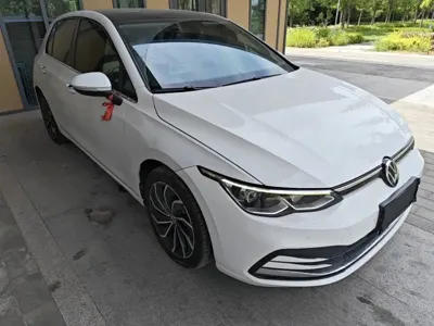 Volkswagen Golf 2021, 77600 км, за 81199 CNY