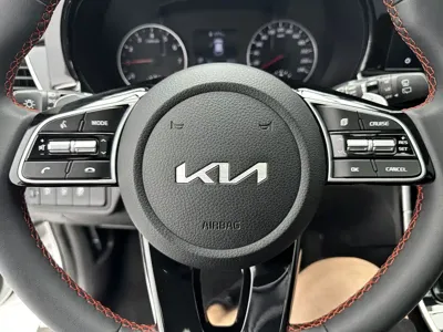 Kia KX3 2022, 4000 км, за 113800 CNY - фото 15