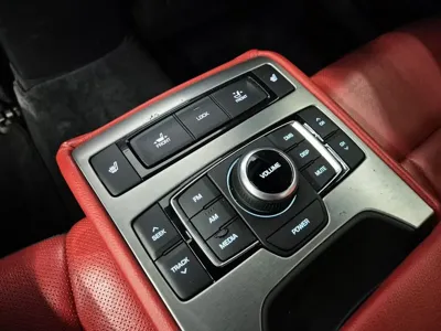Hyundai Genesis 2015, 128000 км, за 12900000 KRW - фото 15