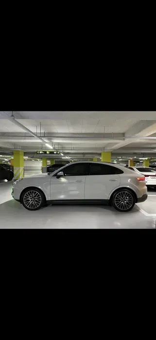 Porsche Cayenne · 2021 год