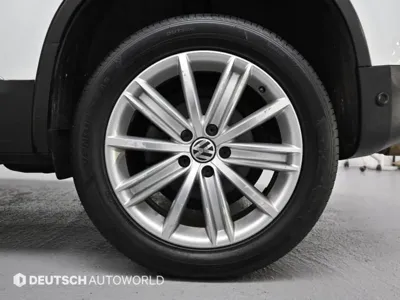 Volkswagen Tiguan 2015, 74440 км, за 9900000 KRW - фото 5