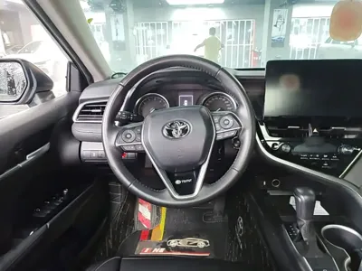 Toyota Camry 2023, 21100 км, за 101300 CNY - фото 17