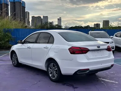 Geely Emgrand 2018, 90000 км, за 22799 CNY - фото 6