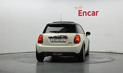 MINI Cooper 2017, 59709 км, за 11700000 KRW