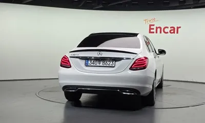 Mercedes-Benz C-Class 2018, 115234 км, за 18100000 KRW