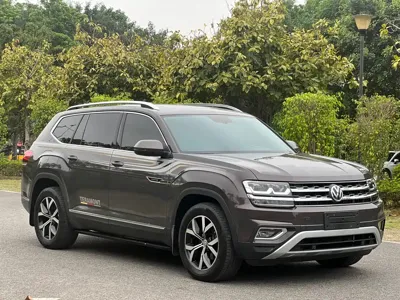 Volkswagen Teramont 2019, 140000 км, за 118000 CNY