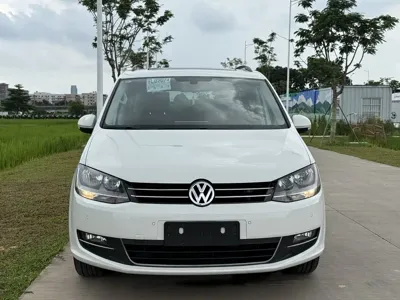 Volkswagen Sharan 2014, 180000 км, за 39800 CNY