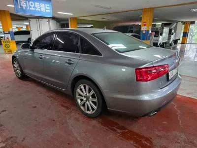 Audi A6 2015, 249000 км, за 4200000 KRW