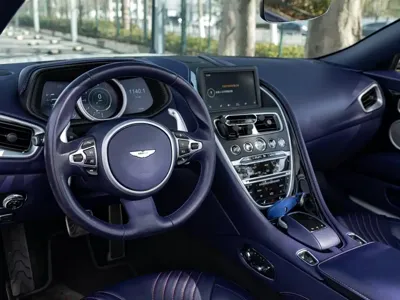 Aston Martin DB11 2019, 12000 км, за 1390000 CNY - фото 9