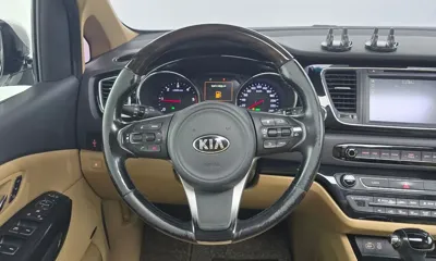 Kia Canival 2016, 188216 км, за 9200000 KRW - фото 15